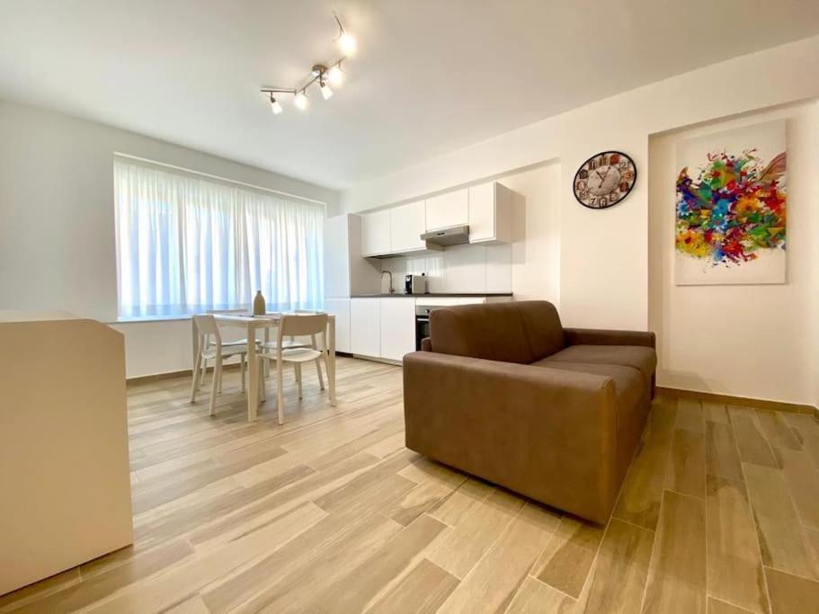Ferienwohnung Un Raggio Di Sole Al Massimo Palermo Exterior foto