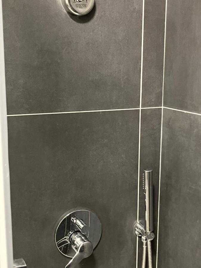 Ferienwohnung Un Raggio Di Sole Al Massimo Palermo Exterior foto