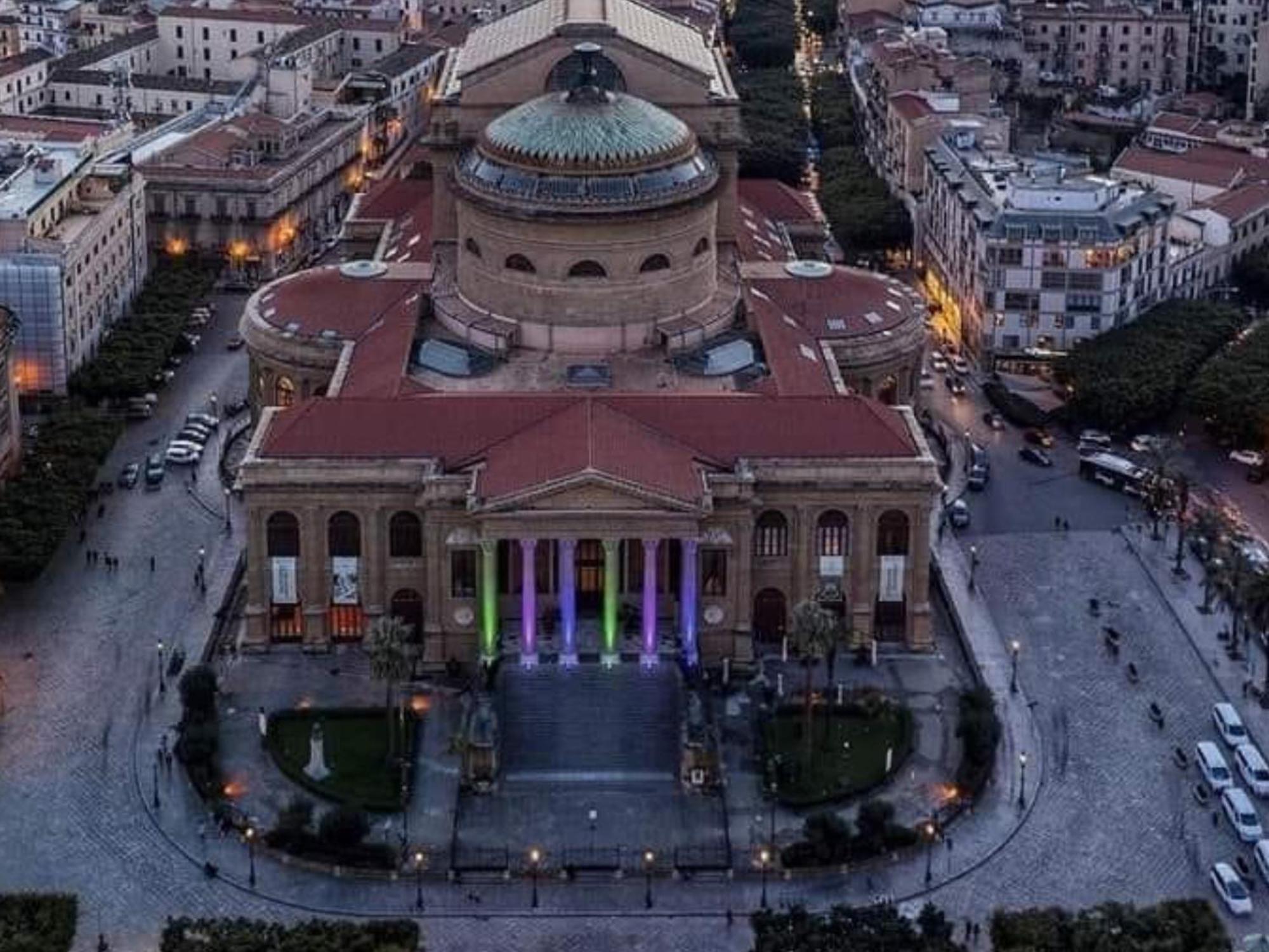 Ferienwohnung Un Raggio Di Sole Al Massimo Palermo Exterior foto